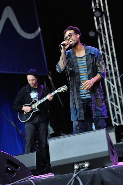 Bilal . 2014