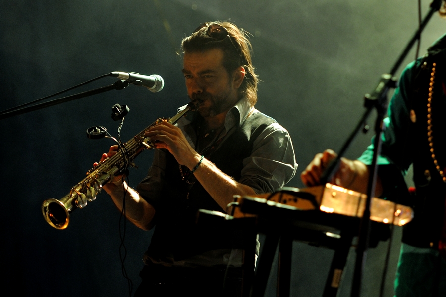 La Caravane Passe . 2014