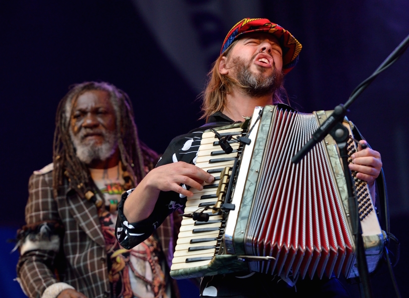Winston McAnuff & Fixi 2015